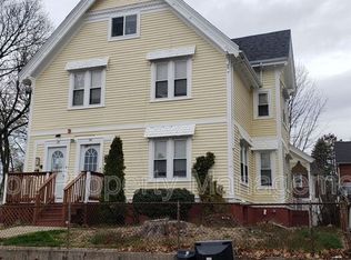 32 Baxter St UNIT 1L, Pawtucket, RI 02861