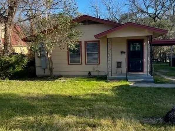 1249 Belvin St, San Marcos, TX 78666