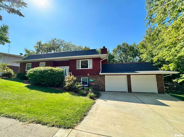 865 Roanoke Dr, Springfield, IL 62702
