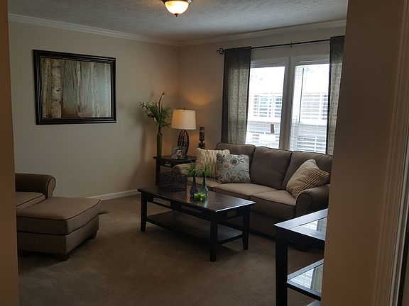 3rd image of 1233 S Jk Powell Blvd #1672