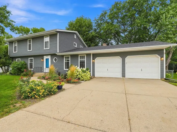 9672 Washburn Ave S, Bloomington, MN 55431