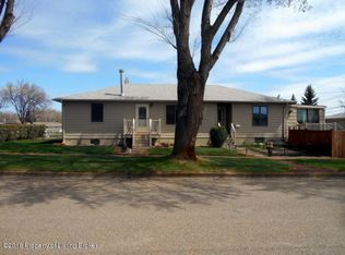 44 College Ave, Dickinson, ND 58601