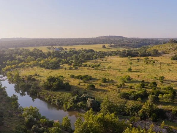 552+/- ACRES Robinson Rd, Johnson City, TX 78636