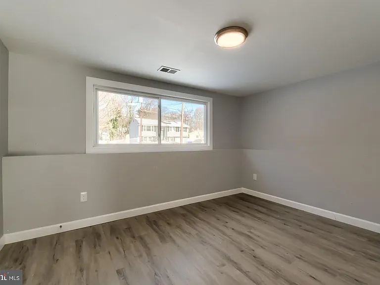502 Bloomfield Dr — Photo 24