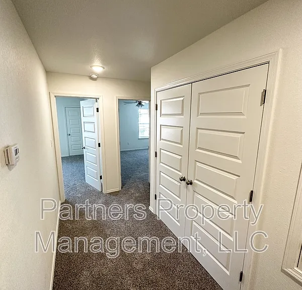 928 S Amarillo Ave — Photo 8
