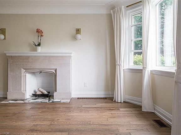 4th image of 10 Dorset Pl