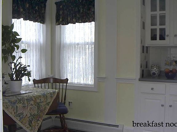4th image of 8 Essex St