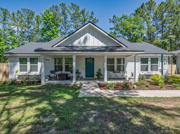 237 Municipal Ave, Sopchoppy, FL 32358