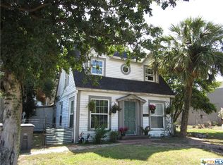 1505 N Main St, Victoria, TX 77901