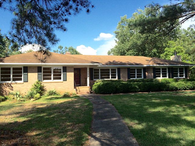 1st image of 102 Highland Dr