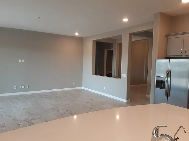 9350 W Lone Cougar Way — Photo 5