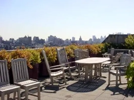 Sold by Corcoran | media 14