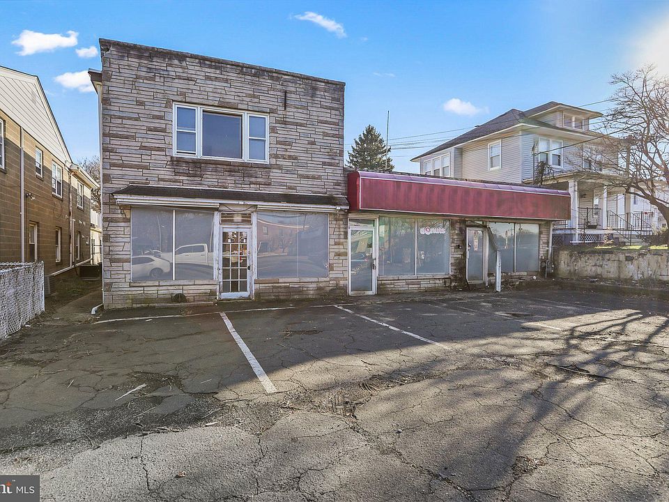 2nd image of 2607 Hamilton Ave