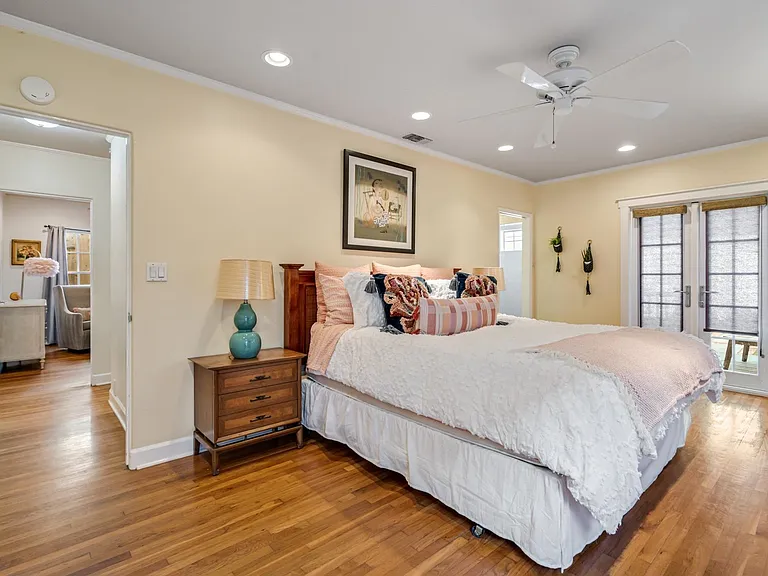 423 Pomona Ave — Photo 15