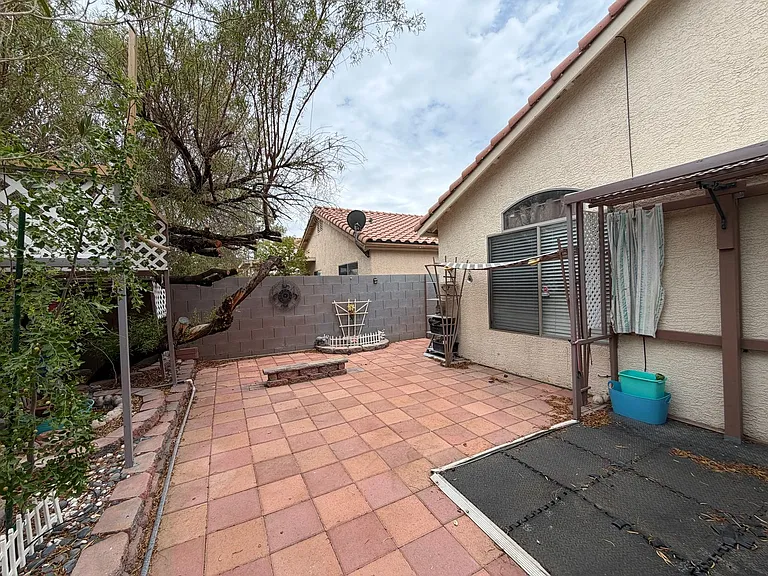 868 Worrell Ave — Photo 20