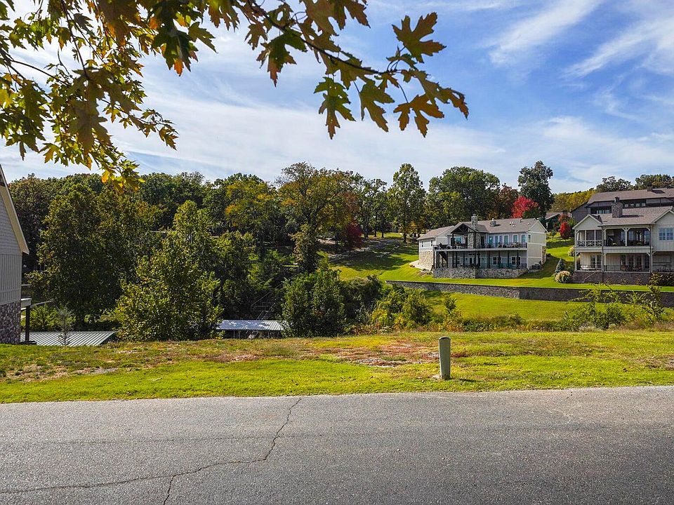 2nd image of Melody Point Cir