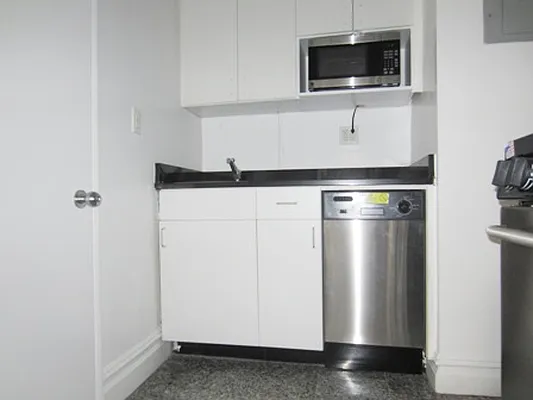 Rented by City Connections Realty | media 30