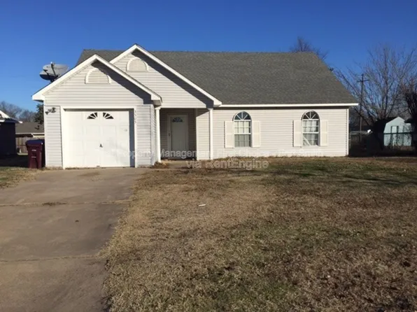 3505 Ridgeway Dr, Fort Smith, AR 72904