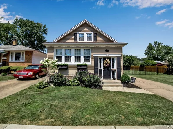 126 Orchard Dr, Buffalo, NY 14223