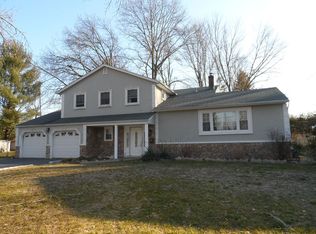 64 Maryland Rd, Paramus, NJ 07652