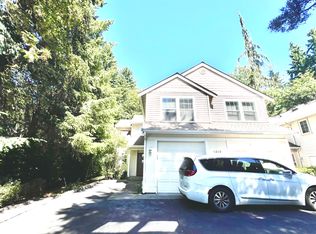 11210 Slater Ave NE APT 101, Kirkland, WA 98033