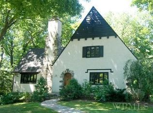 1 Aviemore Dr, New Rochelle, NY 10804
