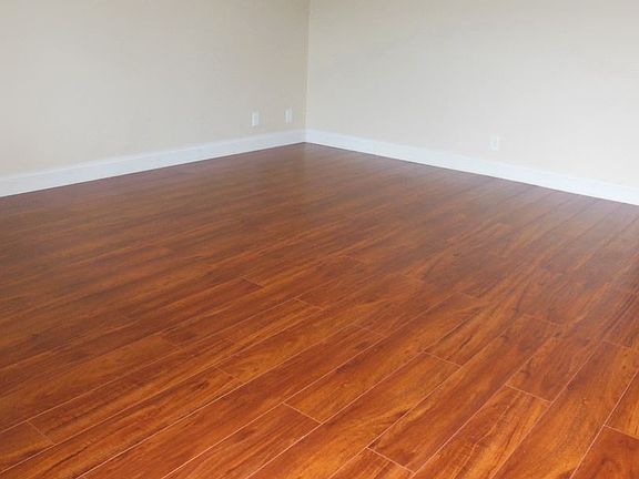 2nd image of 1694 Kentfield Ave APT 1