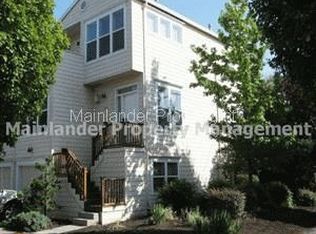 1302 SE Harney St, Portland, OR 97202