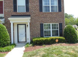 2000 Waterstone Ln, High Point, NC 27265