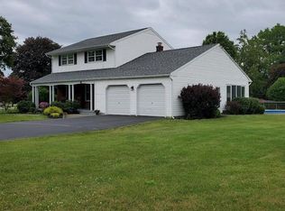 40 Easterbrook Dr W, Horseheads, NY 14845