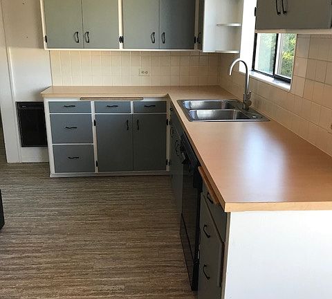 5th image of 7022 Olympic Dr SE