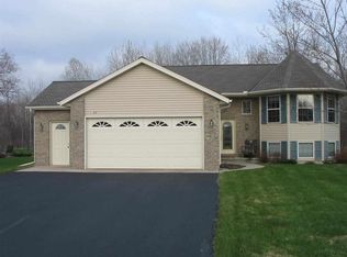 9745 Sandhill Dr, Weston, WI 54476