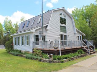 26 Plum Tree Ln, Calais, ME 04619