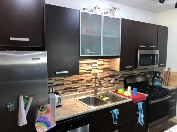 1822 Ridge Ave #180, Evanston, IL 60201