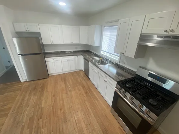4 Nielson Ave #2, Everett, MA 02149