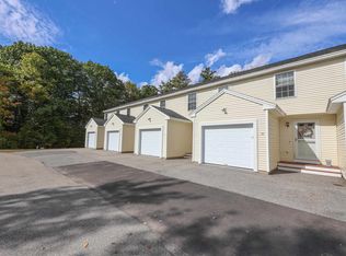 138 Exeter Rd APT 20, Epping, NH 03042