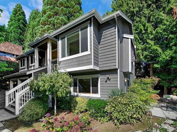 10527 Densmore Avenue N, Seattle, WA 98133