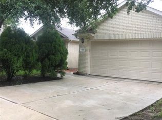 815 Hidden Rdg E, Houston, TX 77073