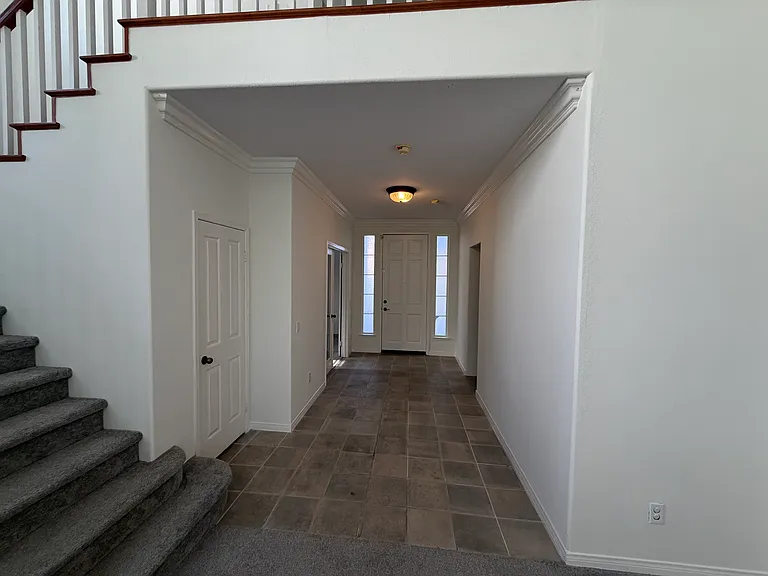 26013 Twain Pl — Photo 8