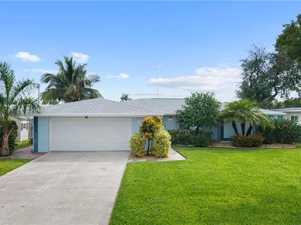 4320 S Gulf CIR, NORTH FORT MYERS, FL 33903