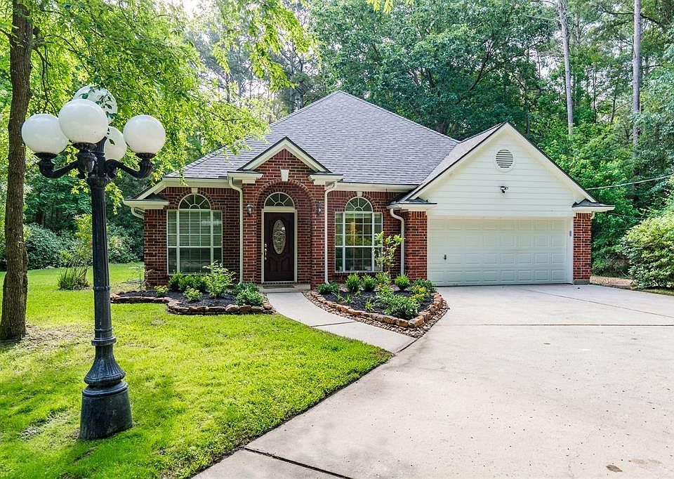 1st image of 28711 Misty Oaks Dr