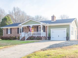 100 Daniel Rd, Smithfield, NC 27577