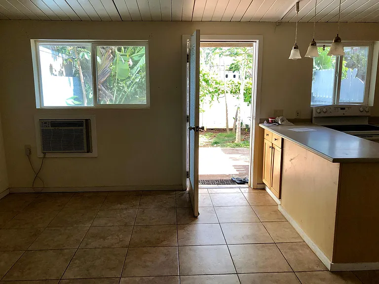 68-040 Au St #B — Photo 2