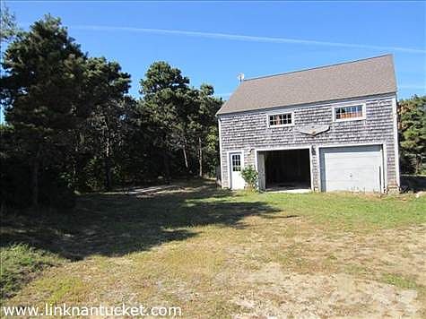2nd image of 7 Marsh Hawk Ln