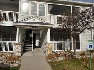 12224 Saint Andrews Way #12224, Fenton, MI 48430
