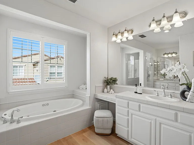 4193 Stewart Ln — Photo 36