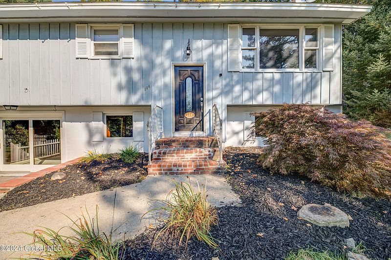 3rd image of 114 Crannell Drive