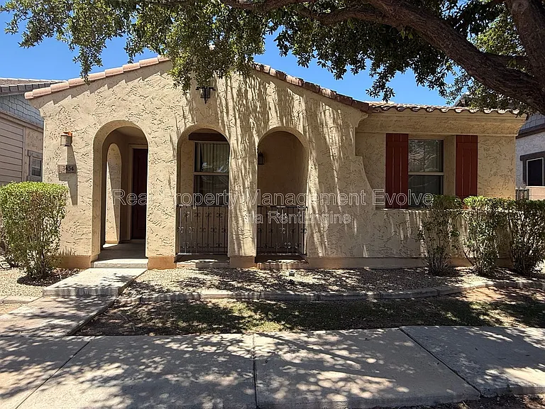 3454 E Constitution Dr — Photo 2