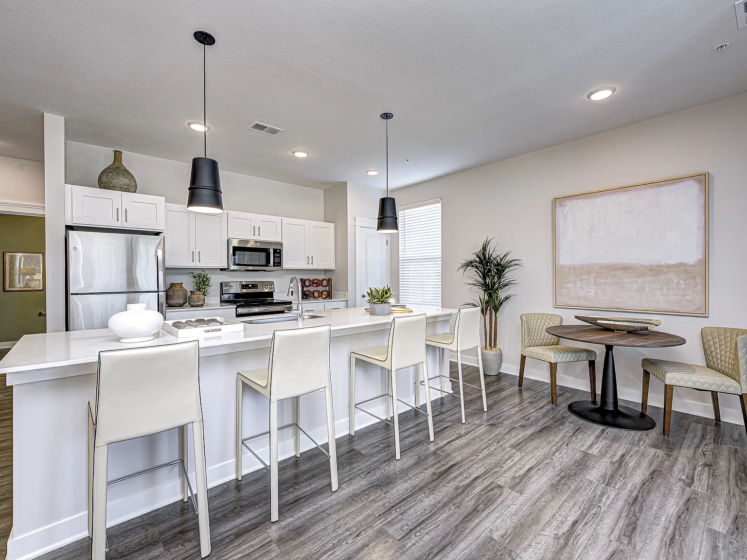 Wheelhouse Apartments on the Monon — Photo 4