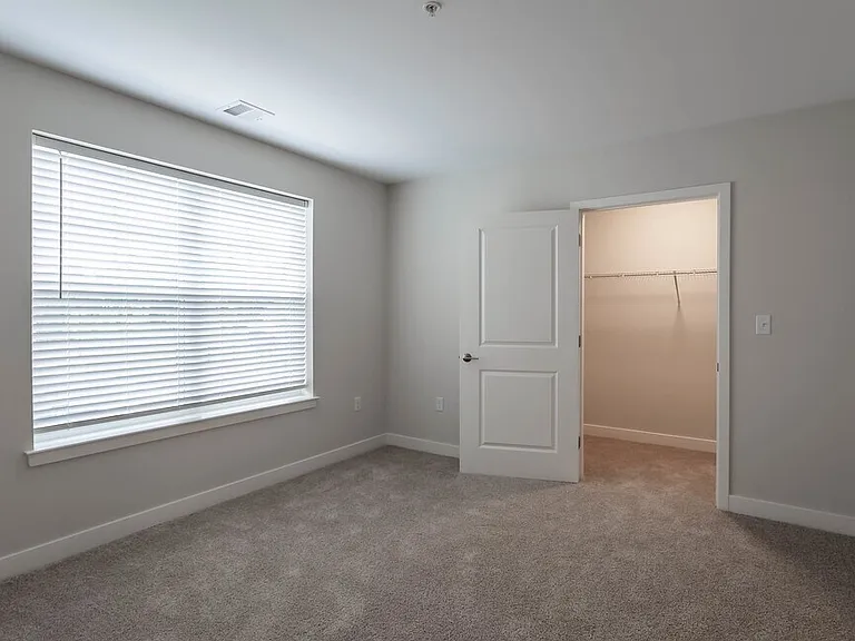 Trail Run Apartments — Photo 37